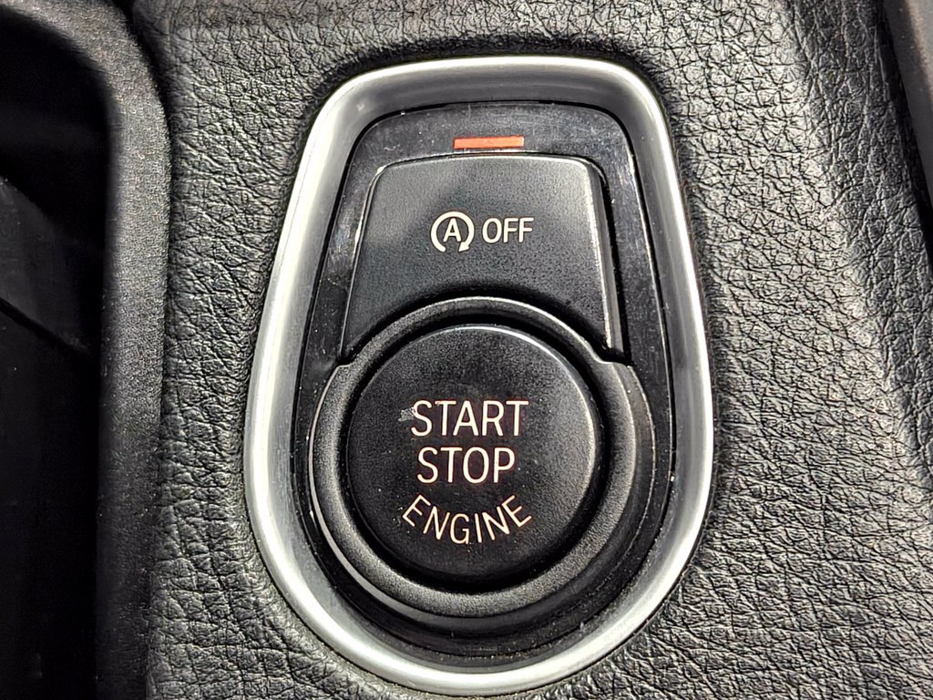 Used 2015 BMW 428i xDrive Convertible AWD/4WD image 12