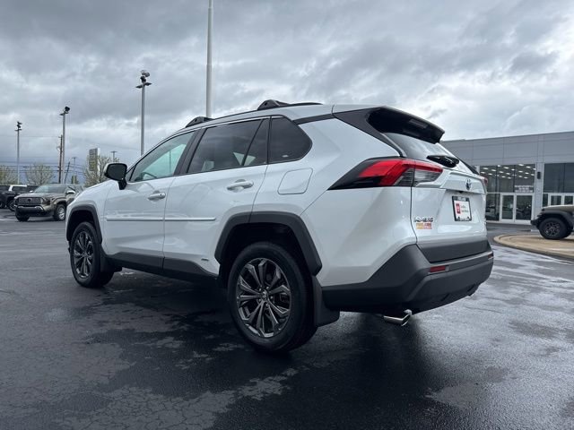 Certified 2023 Toyota RAV4 XLE Premium AWD/4WD image 5