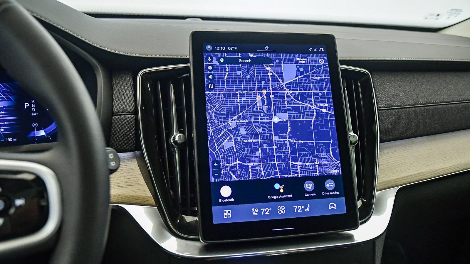 Certified 2025 Volvo XC90 B6 Core w/ Protection Package Premier image 29