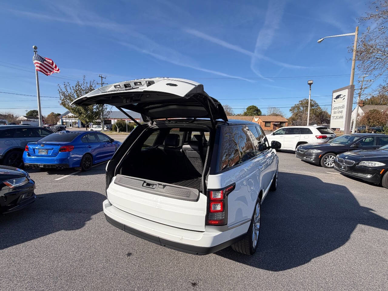 Used 2014 Land Rover Range Rover Supercharged image 35