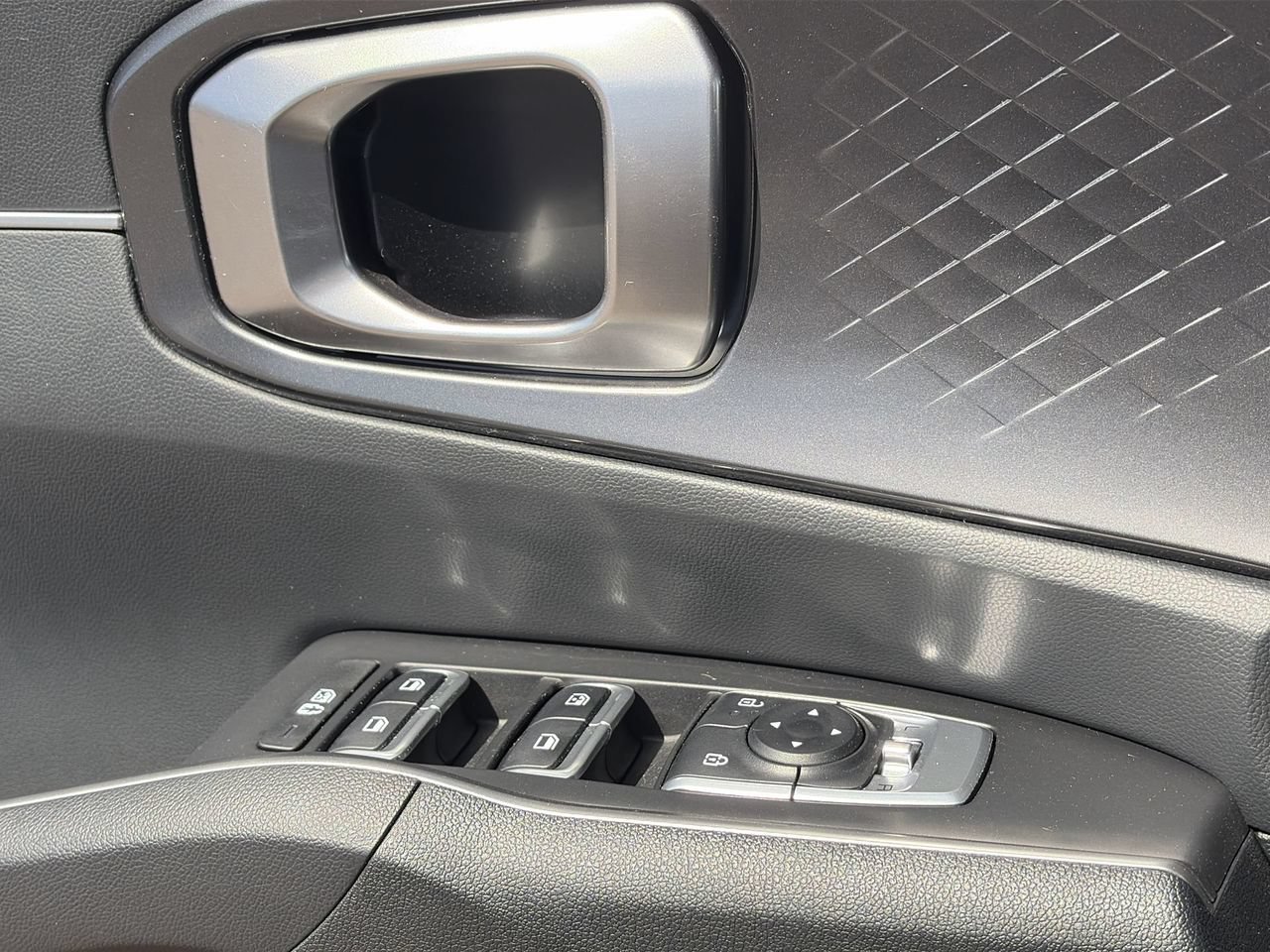 Certified 2025 Kia Sorento S w/ Panoramic Sunroof Package FWD image 20