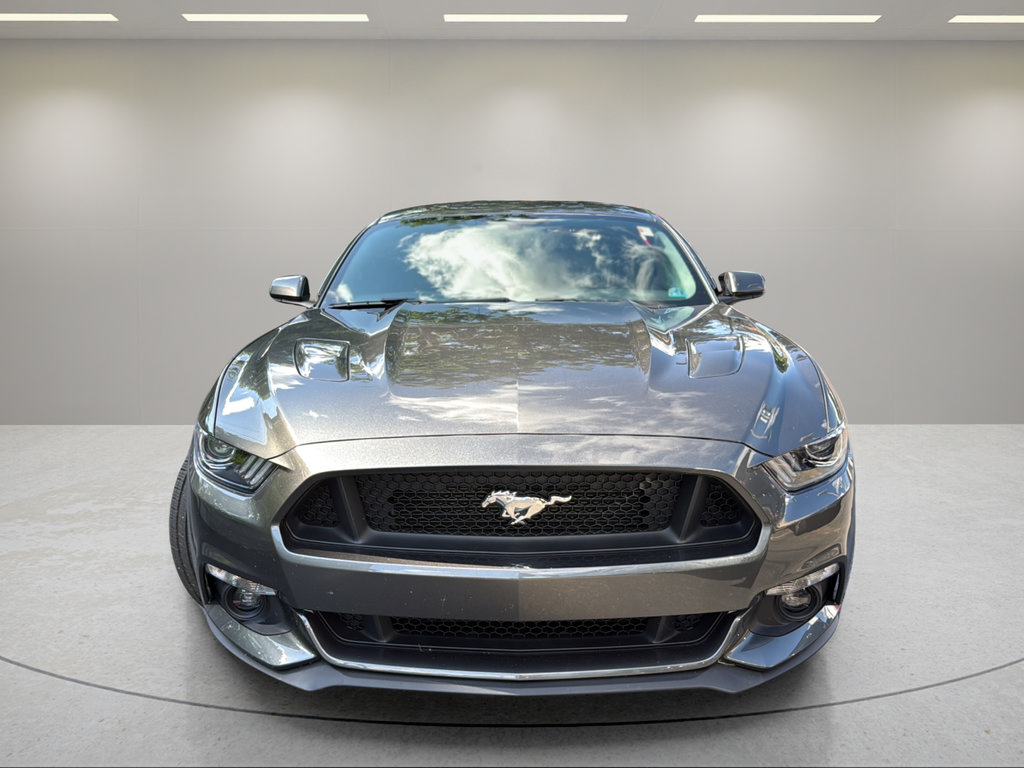 Used 2016 Ford Mustang GT RWD image 2