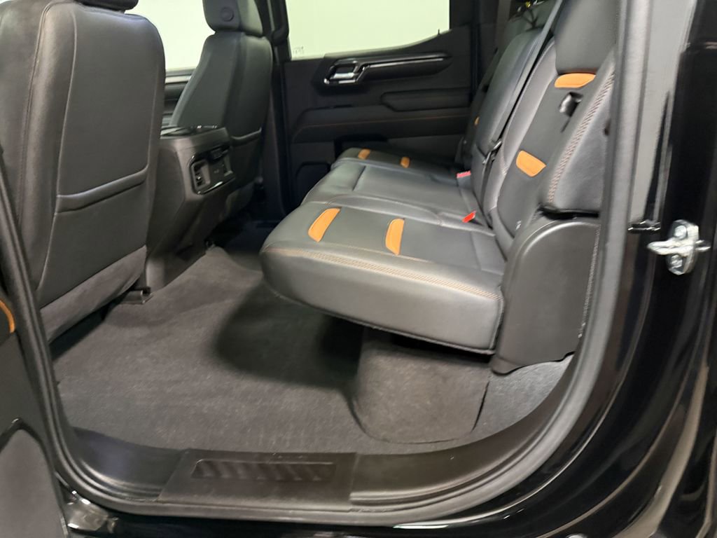 Used 2024 GMC Sierra 1500 AT4 w/ Technology Package image 48