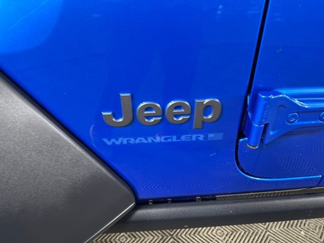 Used 2023 Jeep Wrangler Unlimited w/ Cold Weather Group image 10