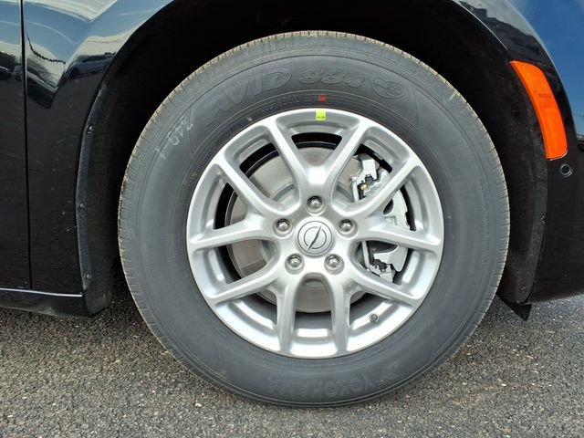 New 2026 Chrysler Pacifica Select image 9