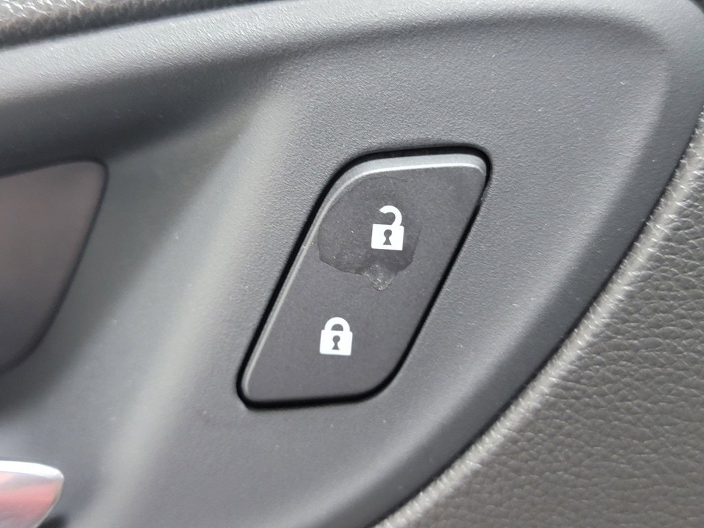 Used 2021 Buick Encore GX Select image 26