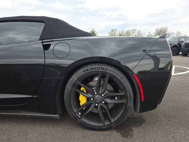 Used 2016 Chevrolet Corvette Stingray Convertible w/ 3LT Preferred Equipment Group image 19