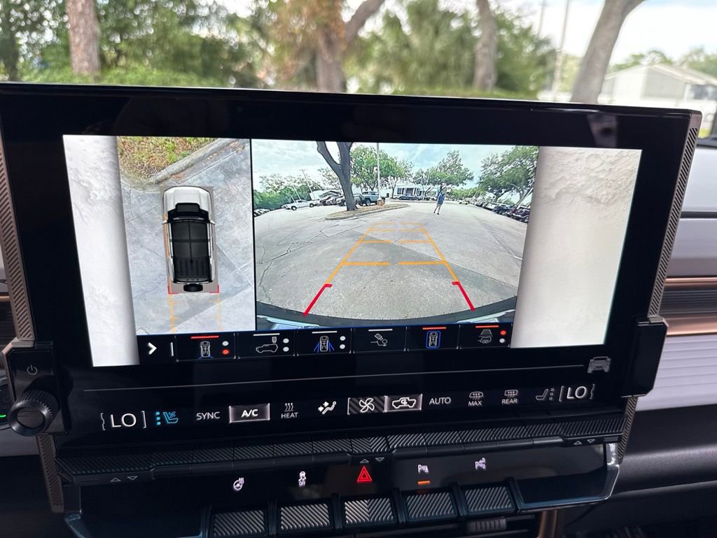 Used 2025 GMC Hummer EV 3X AWD/4WD image 65