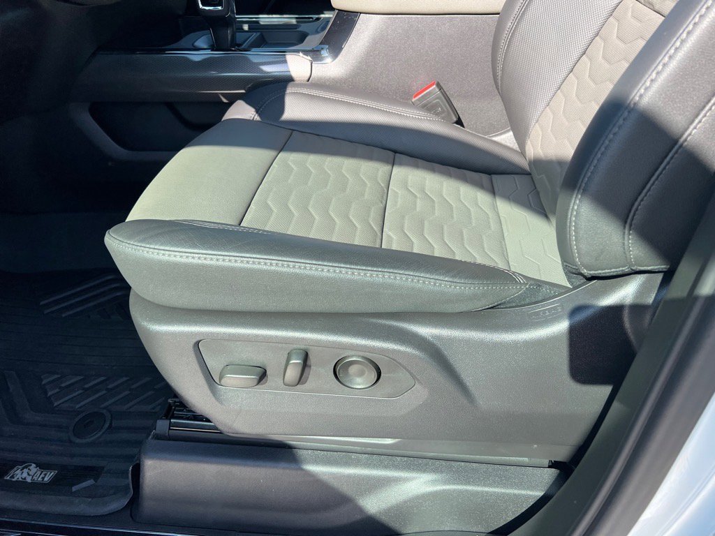 Used 2024 Chevrolet Silverado 1500 ZR2 w/ ZR2 Bison Edition image 29