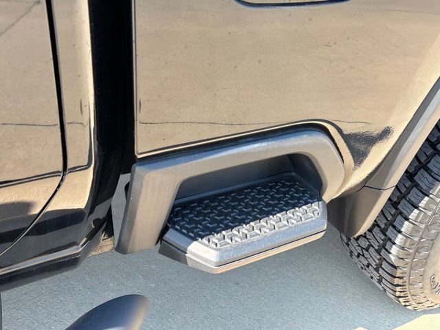 Used 2023 Chevrolet Silverado 2500 LTZ w/ LTZ Plus Package AWD/4WD image 15