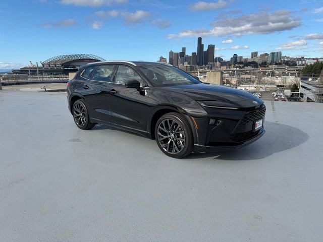 Used 2025 Toyota Crown Signia