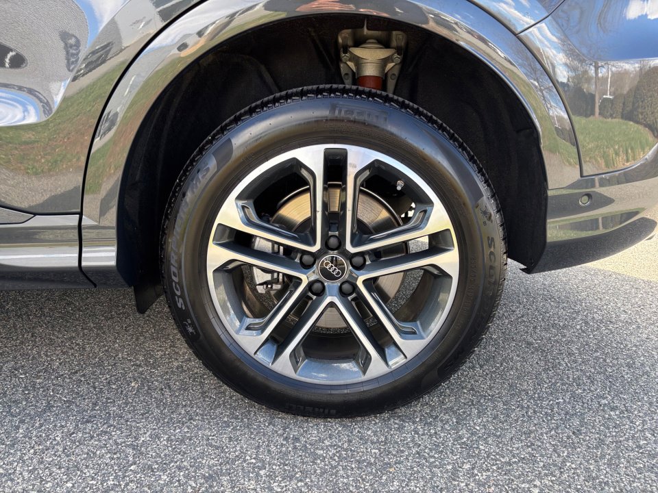 Certified 2025 Audi Q5 Premium Plus w/ Premium Plus image 22