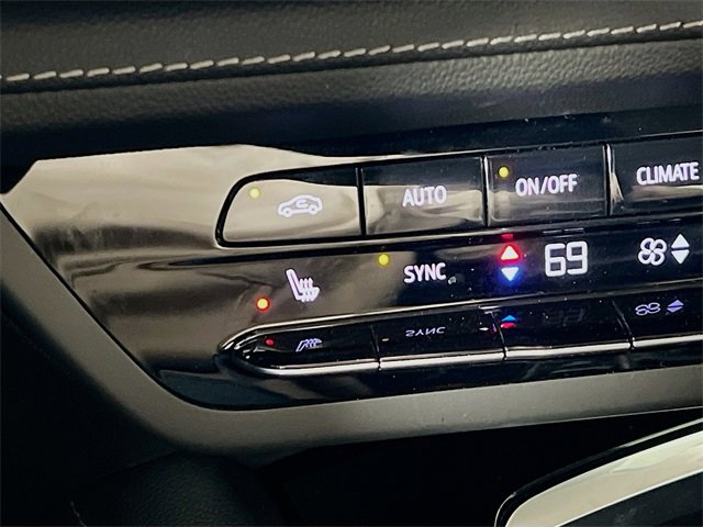 Used 2023 Buick Envision Preferred image 21