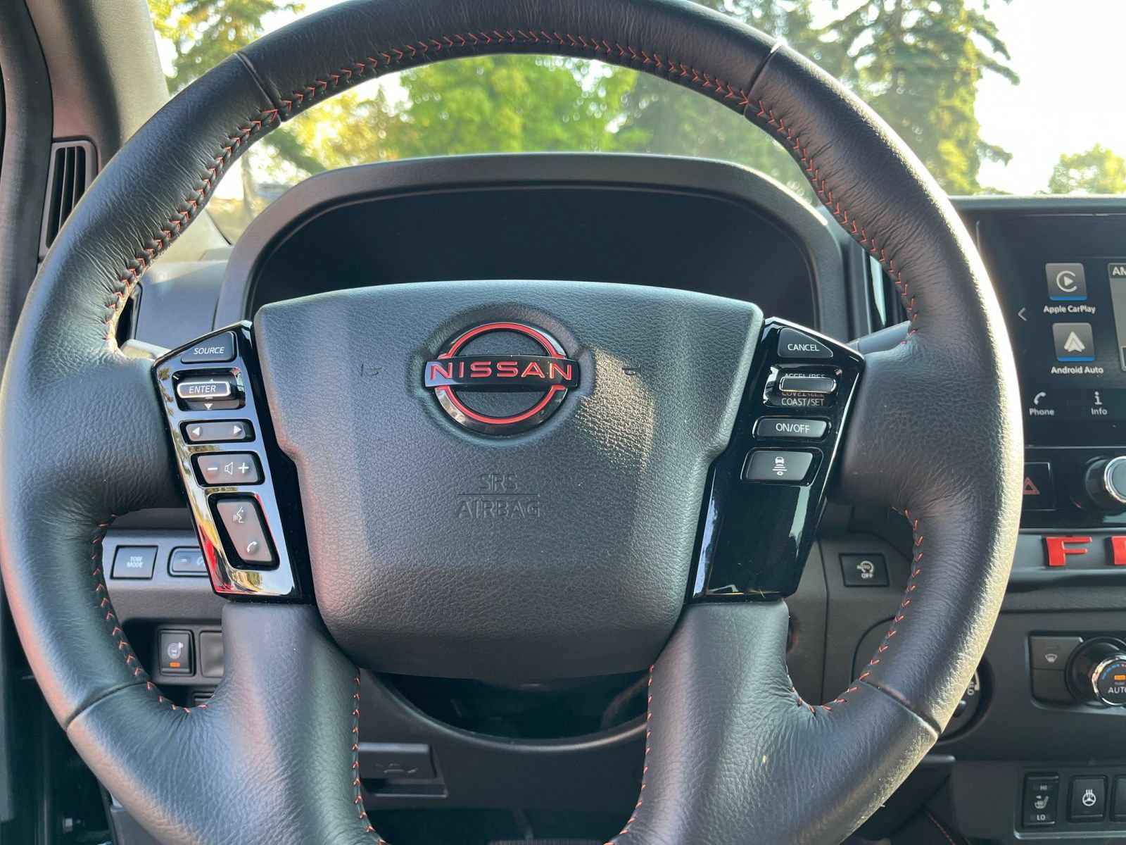 Used 2026 Nissan Frontier PRO-4X AWD/4WD image 24