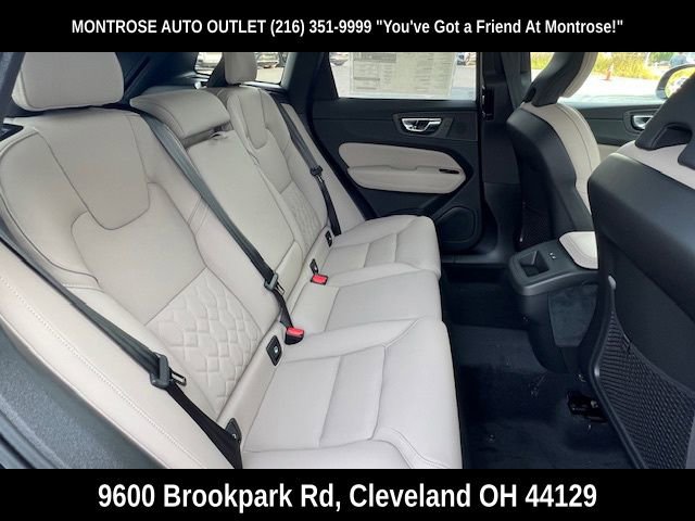 New 2026 Volvo XC60 B5 Plus w/ Protection Package Premier AWD/4WD image 15