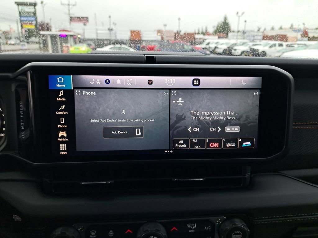 Used 2025 Jeep Gladiator Mojave w/ Convenience Group image 23