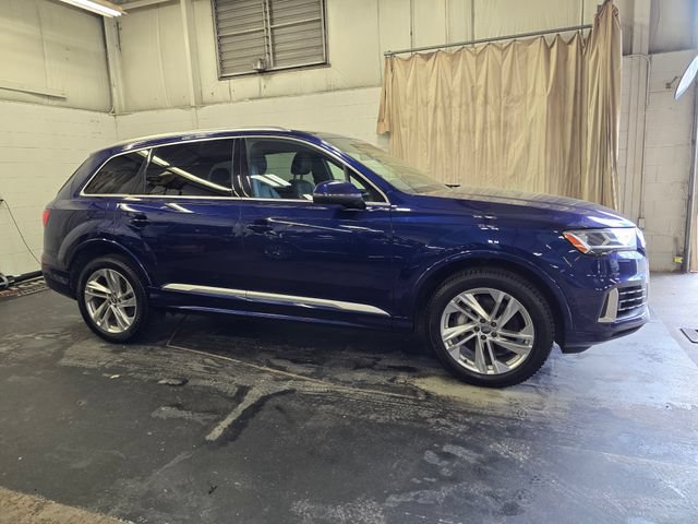 Used 2020 Audi Q7 3.0T Premium w/ Convenience Package AWD/4WD image 6