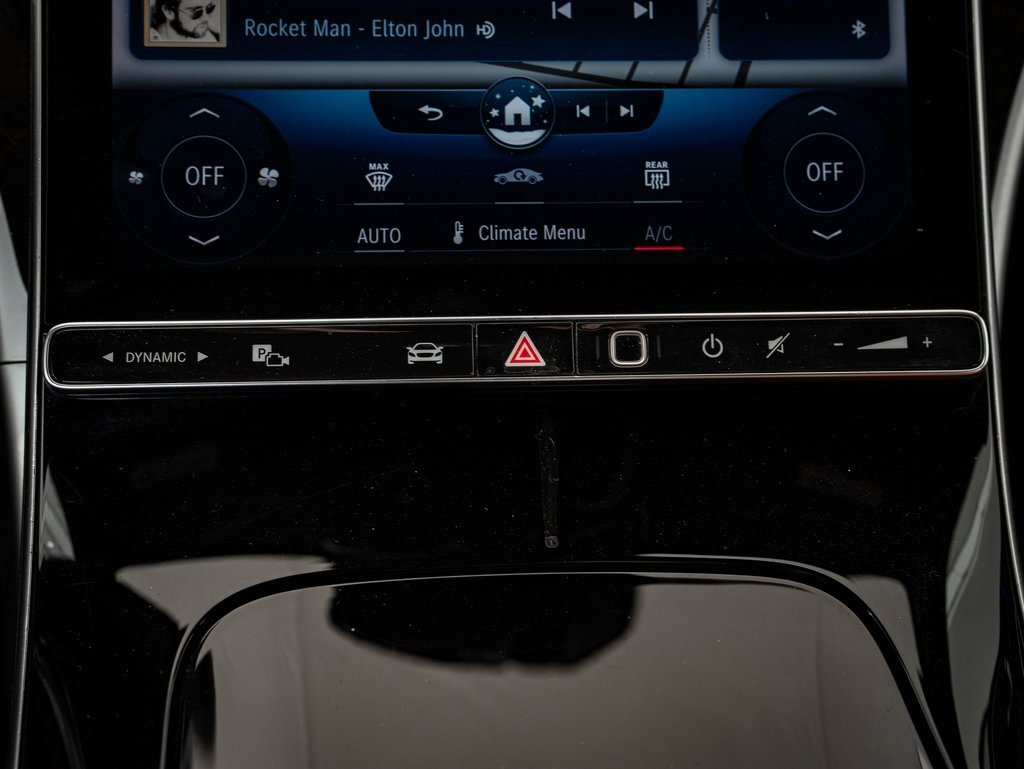 Used 2022 Mercedes-Benz C 300 4MATIC Sedan image 39