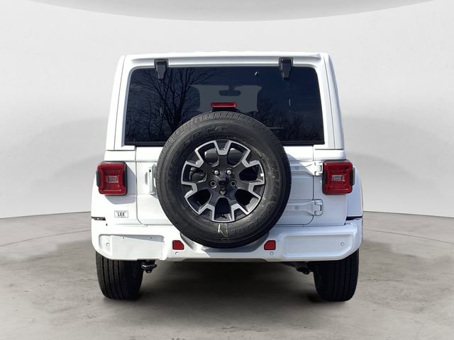 Certified 2023 Jeep Wrangler Unlimited Sahara AWD/4WD image 4