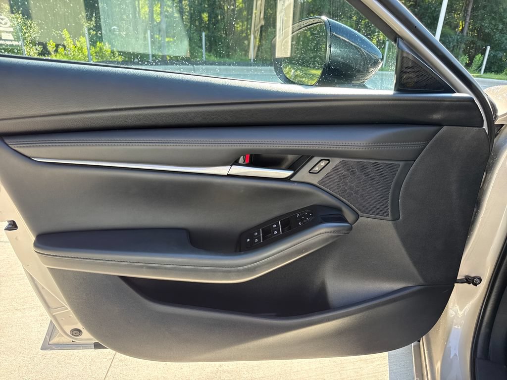 Used 2024 MAZDA MAZDA3 s FWD image 13