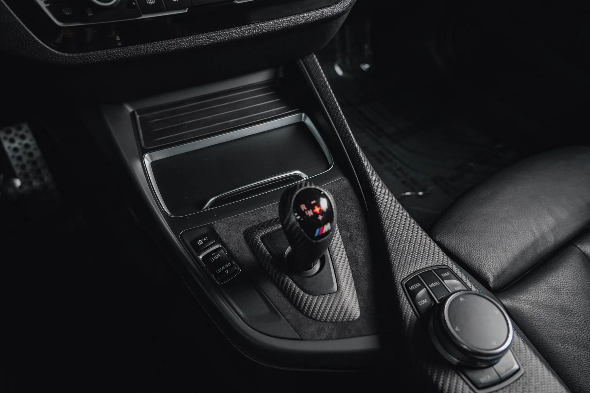 Used 2018 BMW M2 RWD image 53