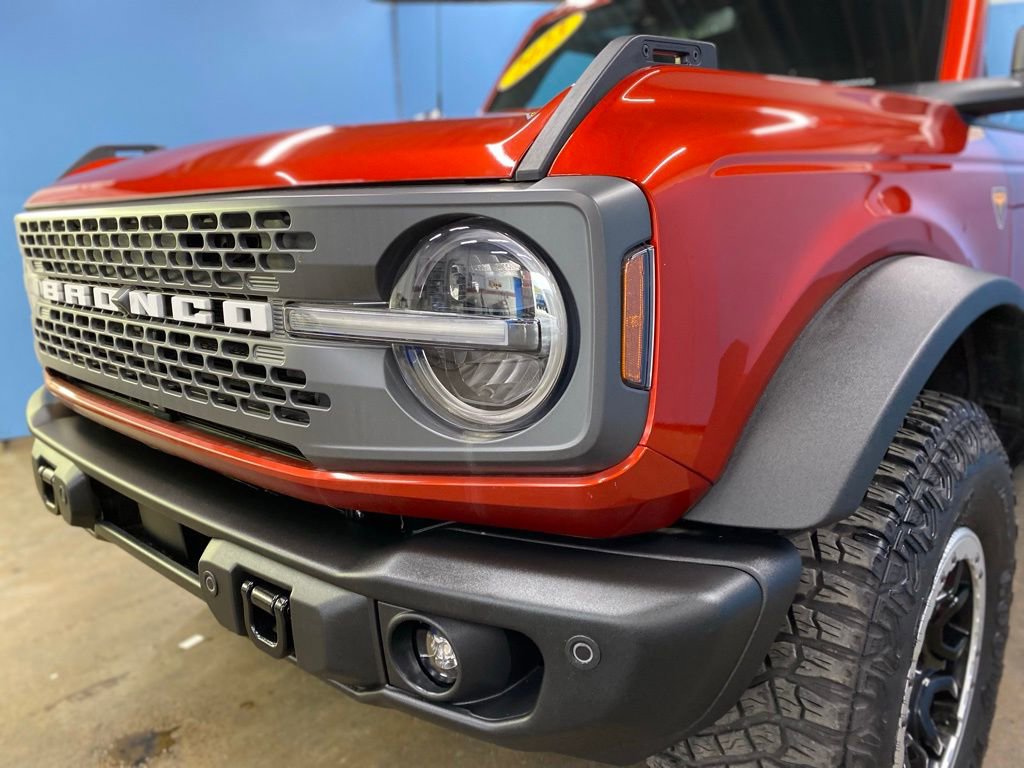 Used 2023 Ford Bronco Badlands image 5