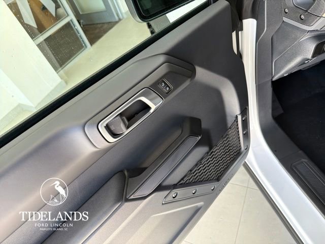 New 2025 Ford Bronco Badlands image 14