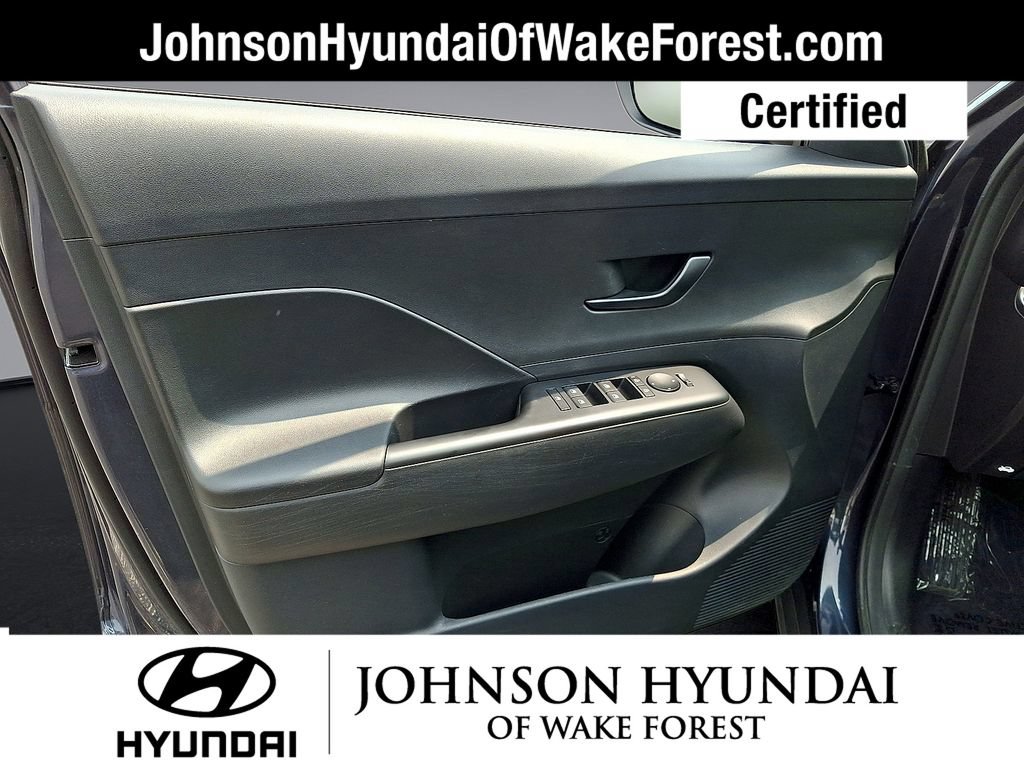 Certified 2024 Hyundai Kona SEL FWD image 10