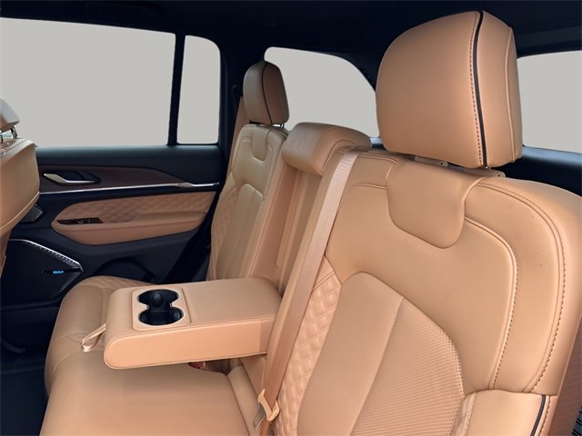 Used 2022 Jeep Grand Cherokee Summit w/ Adv Protech Group IV image 22