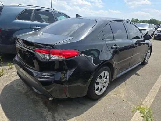 Used 2021 Toyota Corolla LE FWD image 4