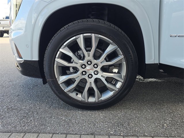 New 2026 GMC Acadia Denali w/ Super Cruise Package image 31