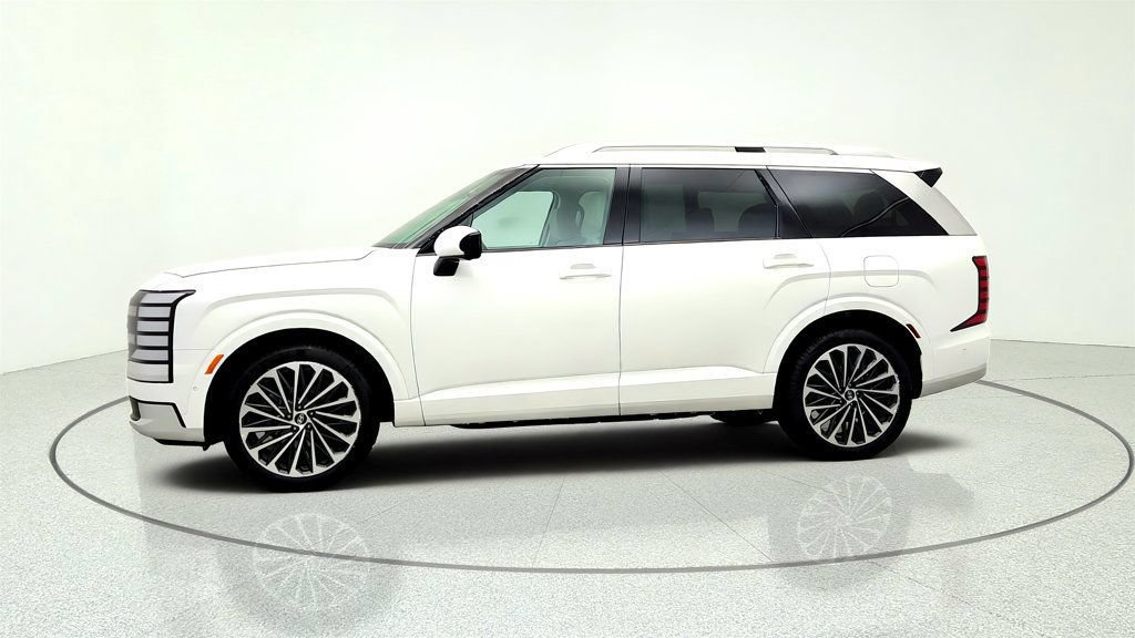 Used 2026 Hyundai Palisade Calligraphy FWD image 8