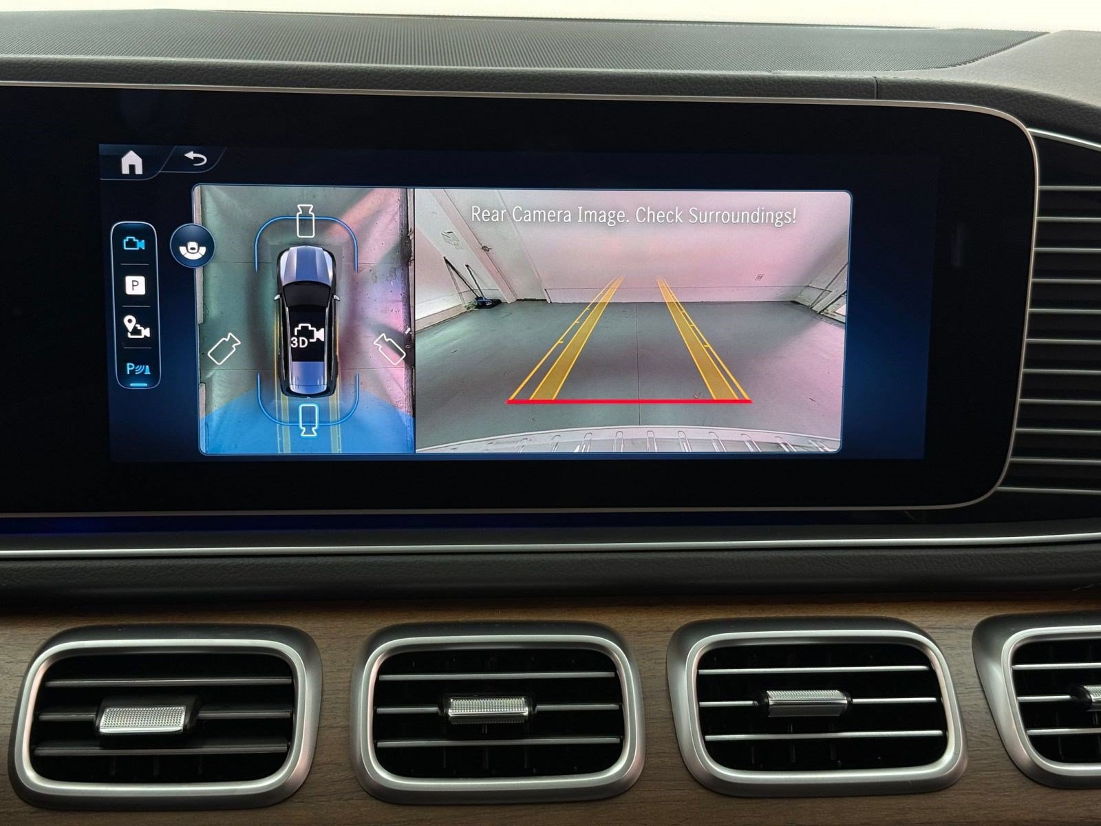 New 2026 Mercedes-Benz GLS 450 4MATIC image 17