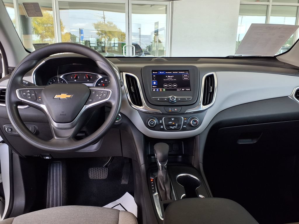 Used 2023 Chevrolet Equinox LT FWD image 15