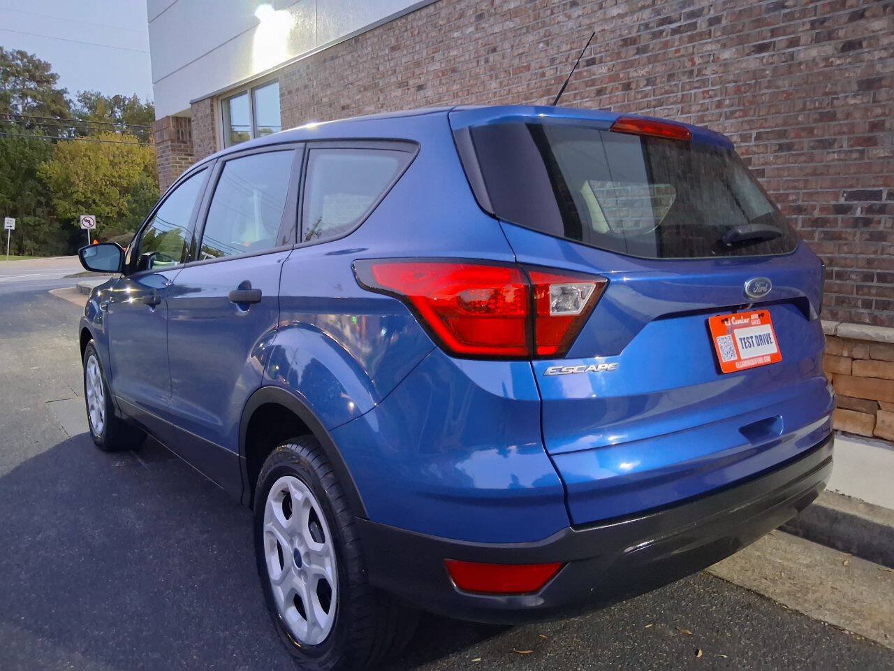 Used 2019 Ford Escape S FWD image 3
