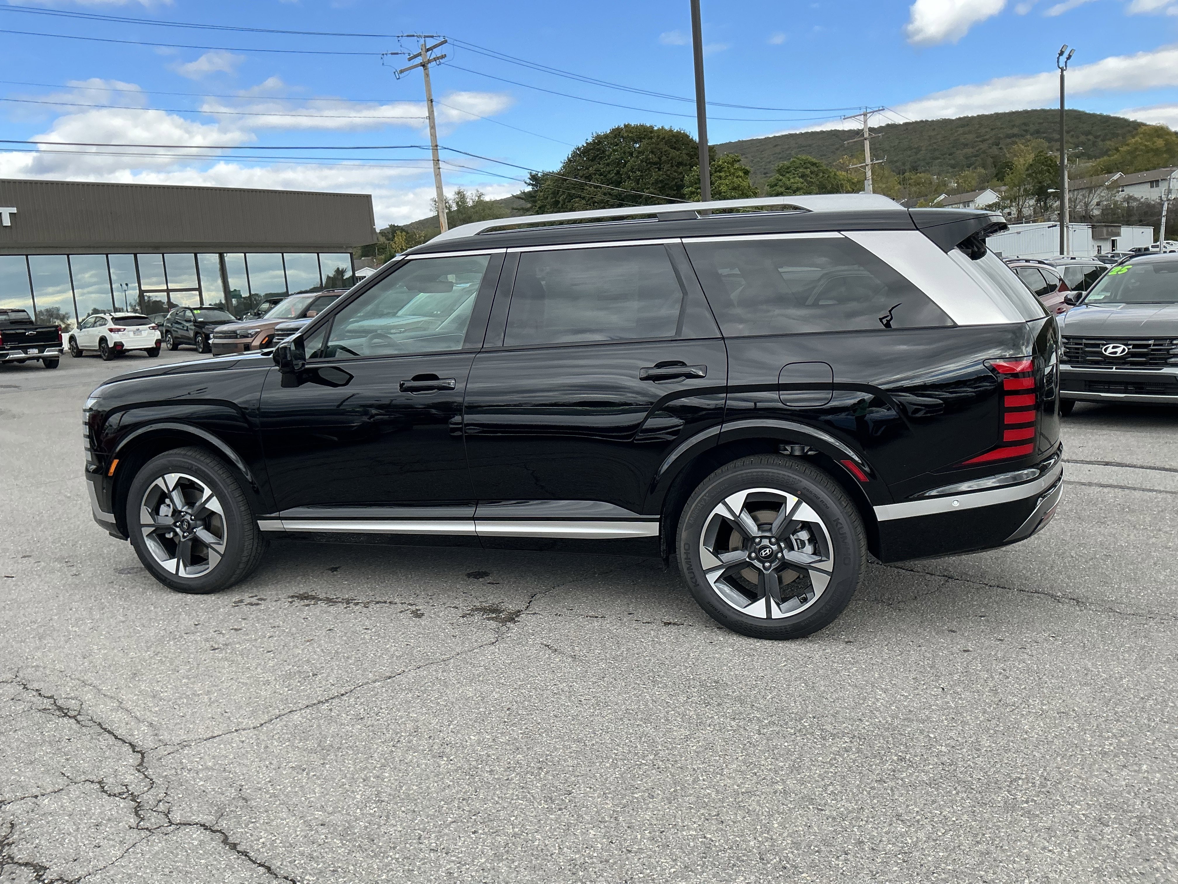 New 2026 Hyundai Palisade Limited image 6