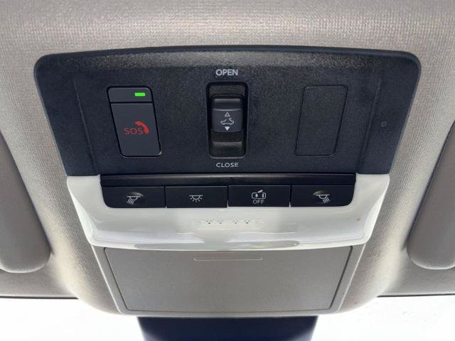 Certified 2025 Nissan Sentra SR w/ SR Premium Package FWD image 23