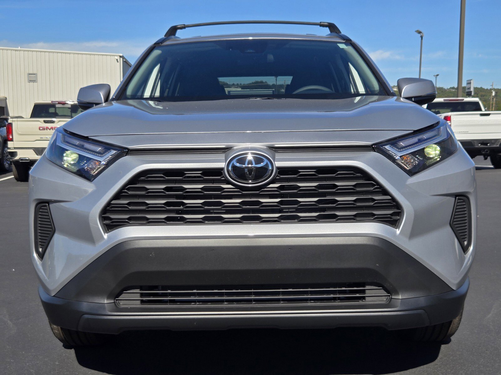 New 2025 Toyota RAV4 XLE image 8