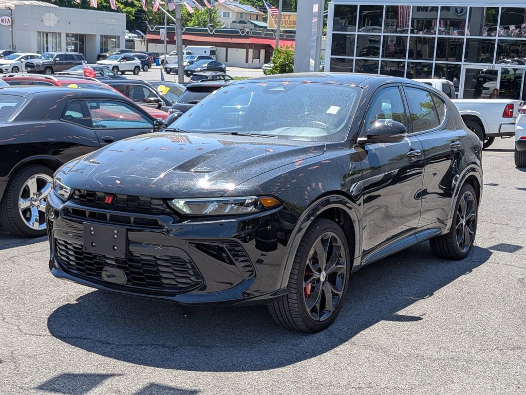 Used 2024 Dodge Hornet R/T AWD/4WD image 2