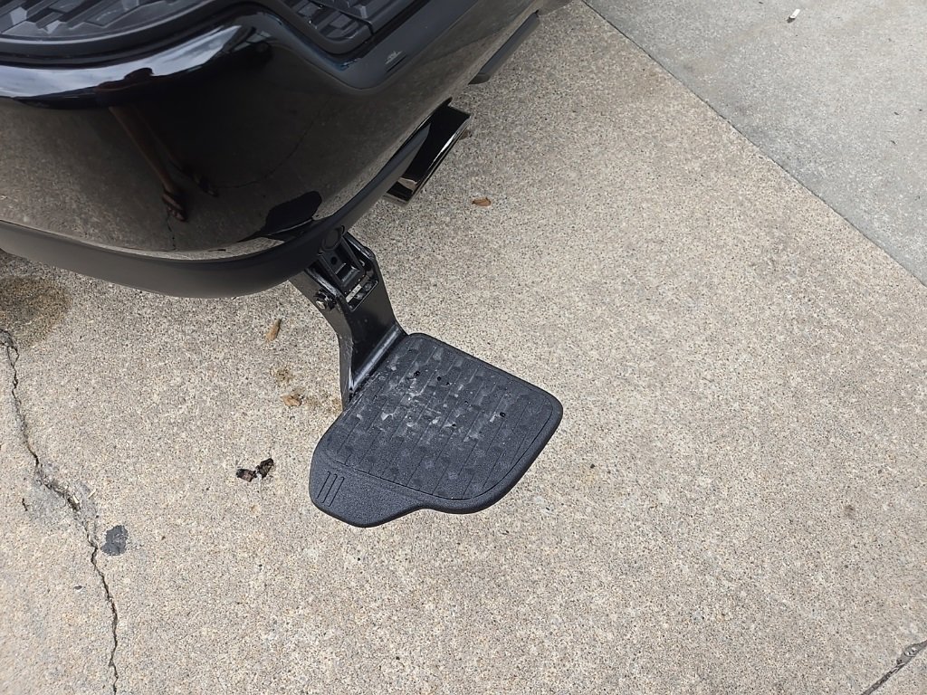 New 2026 RAM 1500 Laramie w/ Night Edition image 19