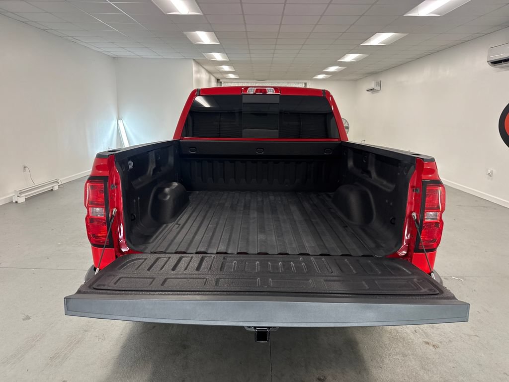 Used 2015 Chevrolet Silverado 1500 LTZ RWD image 8