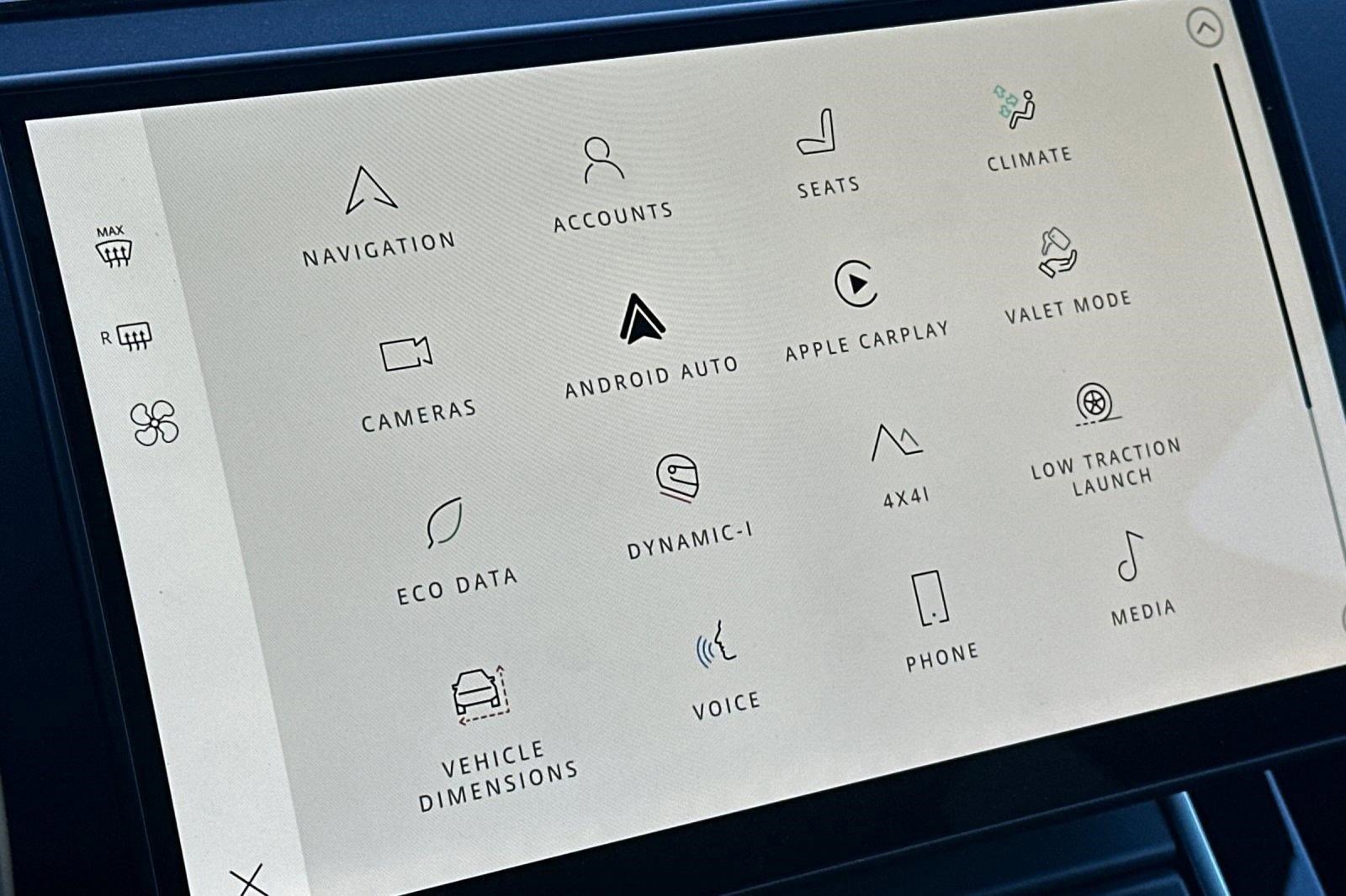 Used 2024 Land Rover Range Rover Evoque Dynamic SE image 26