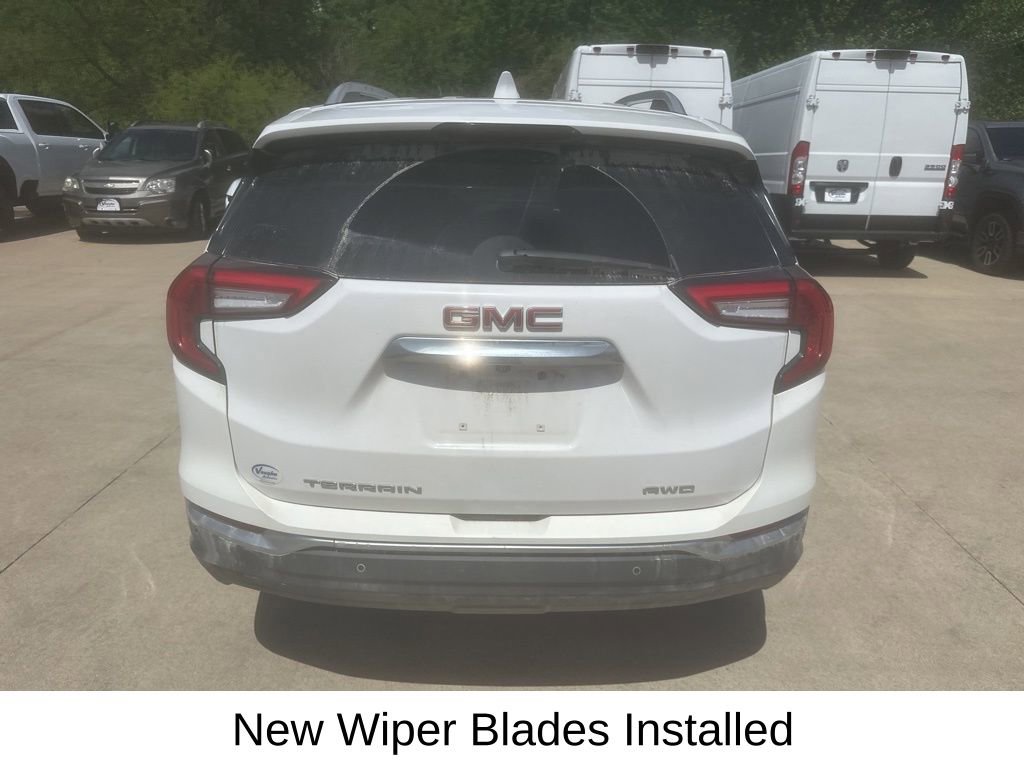 Used 2022 GMC Terrain SLT w/ Tech Package AWD/4WD image 9