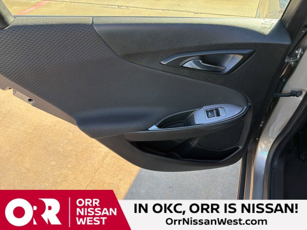 Used 2025 Chevrolet Malibu LT FWD image 15