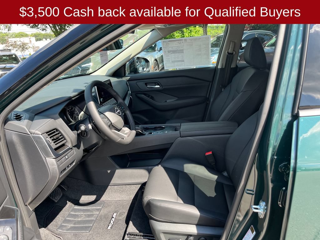 New 2026 Nissan Rogue Dark Armor FWD image 11