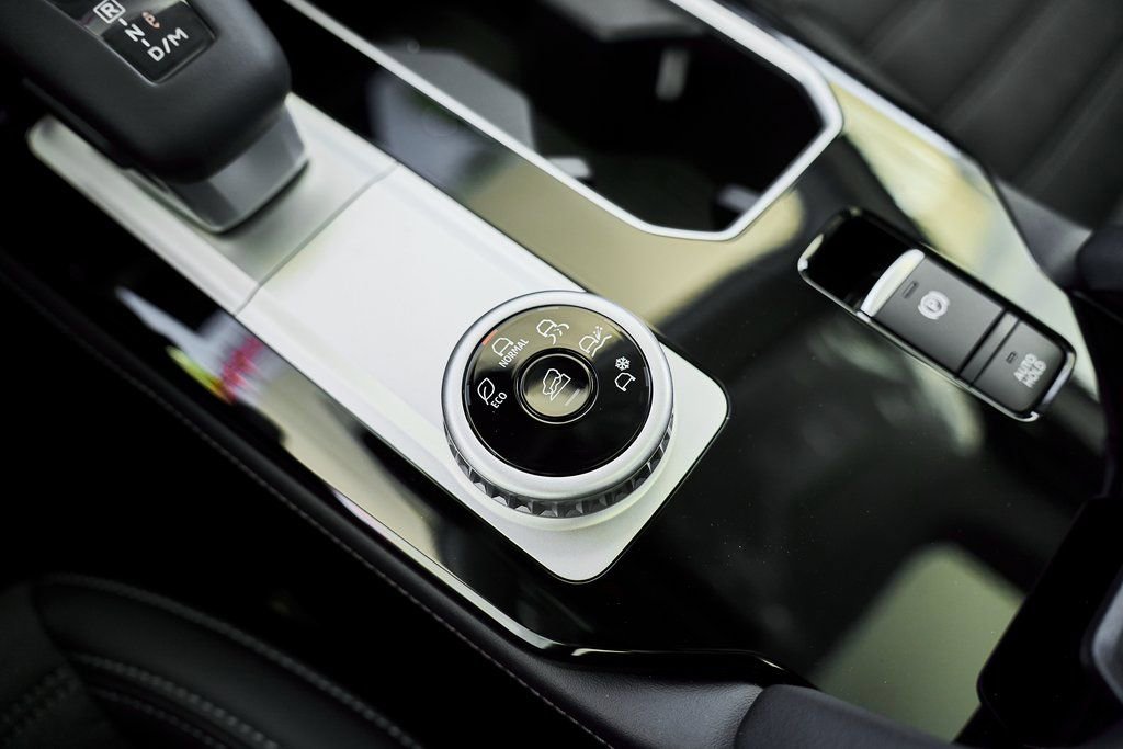 New 2026 Mitsubishi Outlander SE FWD image 46