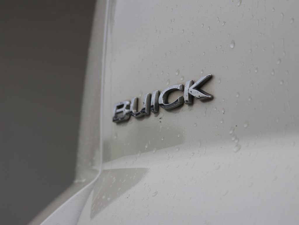 Used 2014 Buick Enclave Premium image 14