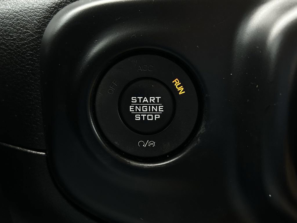 Used 2018 Jeep Wrangler Unlimited Sahara w/ LED Lighting Group image 24