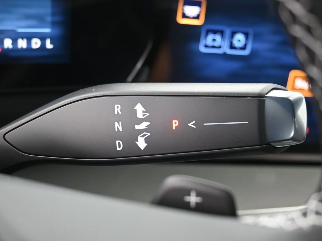 New 2026 Chevrolet Traverse LT w/ Driver Confidence Package image 17