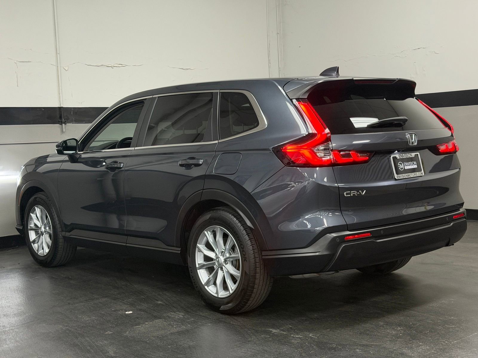 Used 2025 Honda CR-V EX-L image 10